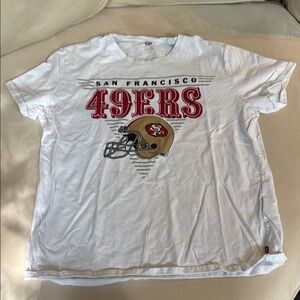Levi's 100% Cotton Classic White Graphic T-Shirt San Francisco 49ers